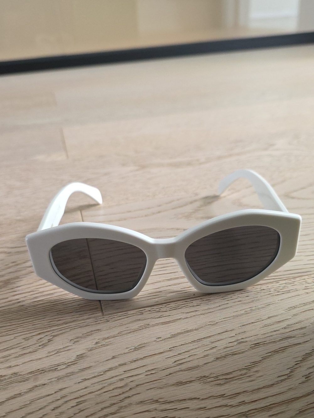 BNIB Celine White Sunglasses with Dark Lenses - Oval Lens